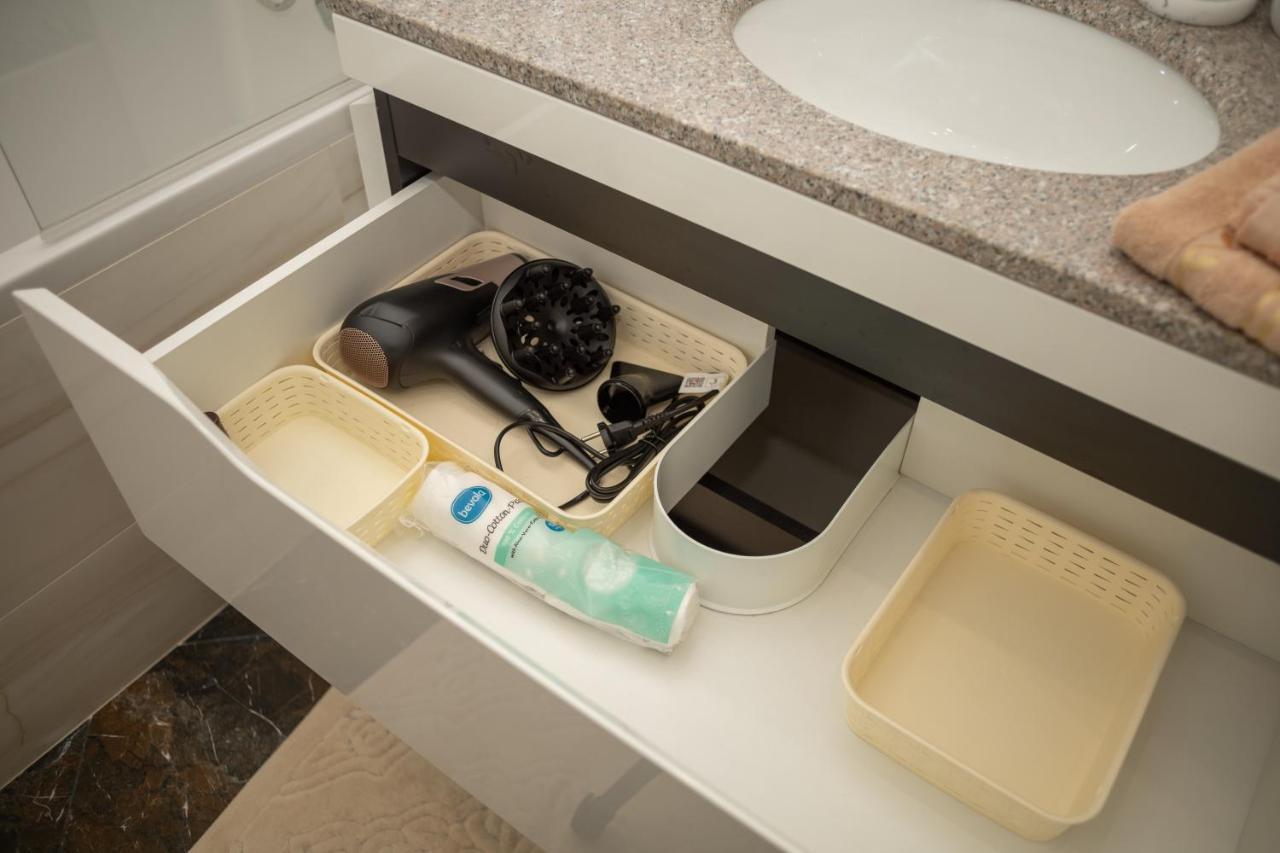 Center Candle Apartment Кишинів Екстер'єр фото