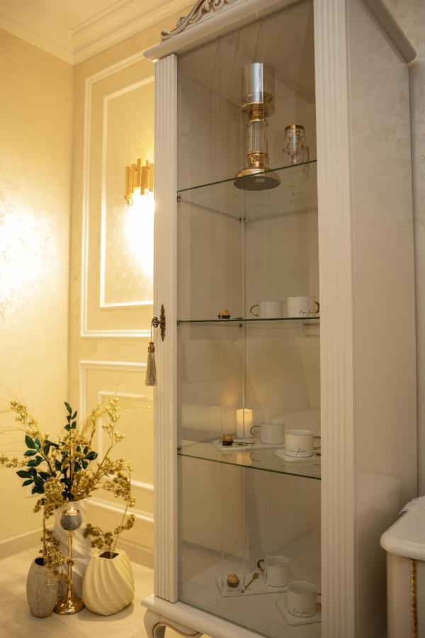 Center Candle Apartment Кишинів Екстер'єр фото