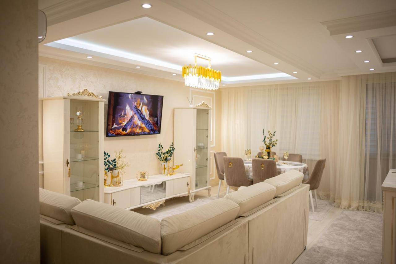 Center Candle Apartment Кишинів Екстер'єр фото