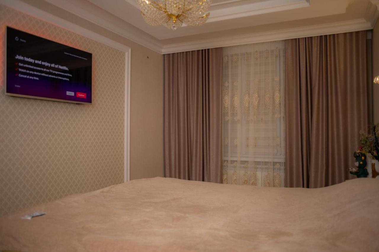Center Candle Apartment Кишинів Екстер'єр фото