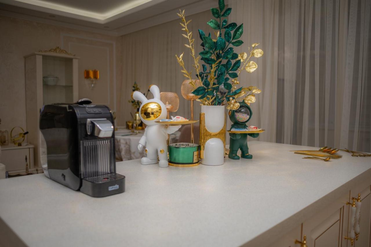 Center Candle Apartment Кишинів Екстер'єр фото
