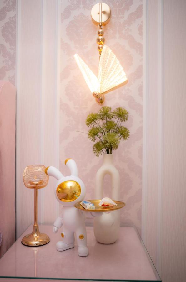 Center Candle Apartment Кишинів Екстер'єр фото