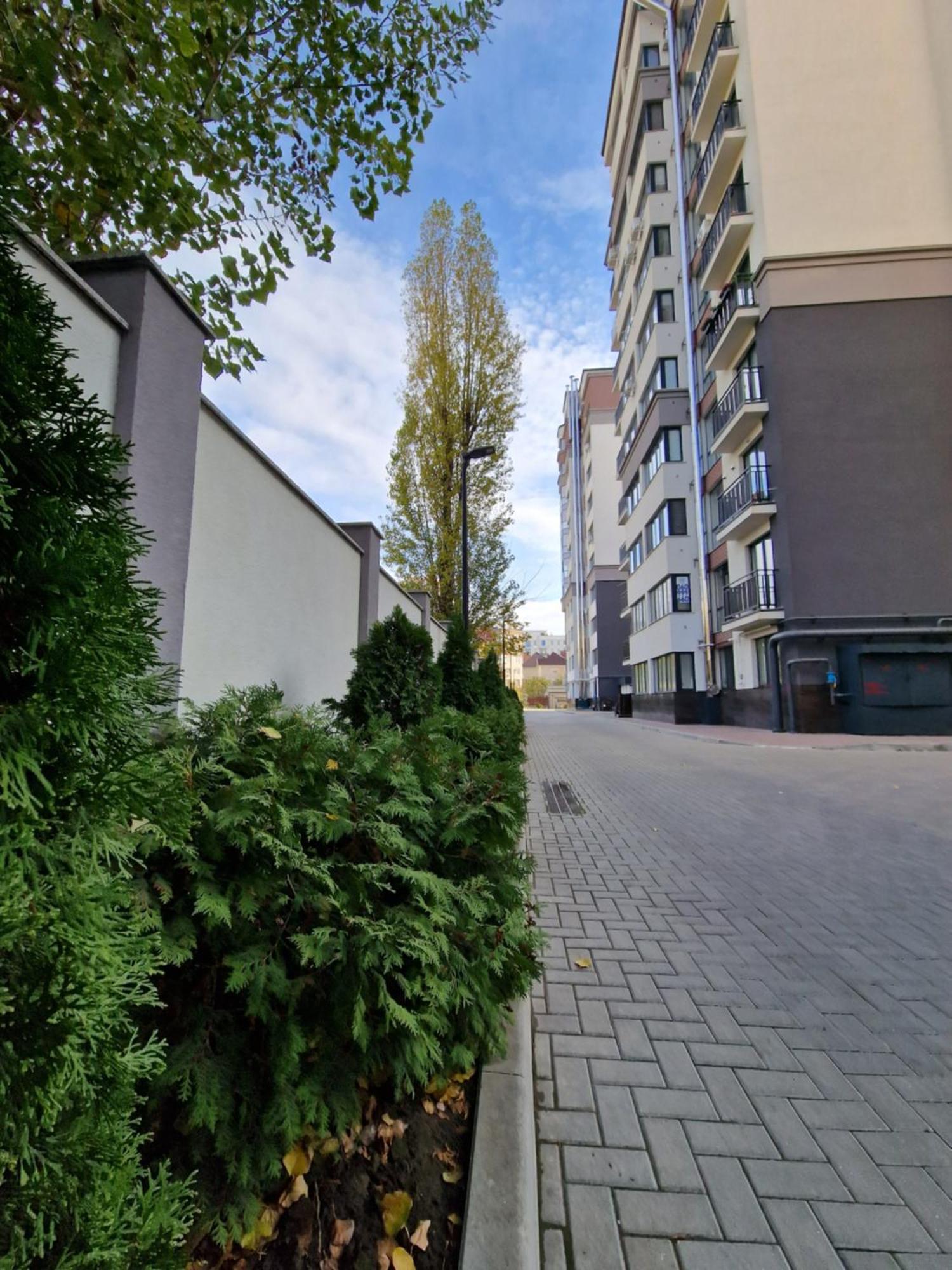 Center Candle Apartment Кишинів Екстер'єр фото